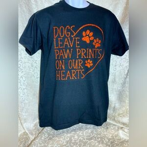 Dogs leave paw prints on our hearts. S,M,L,XL